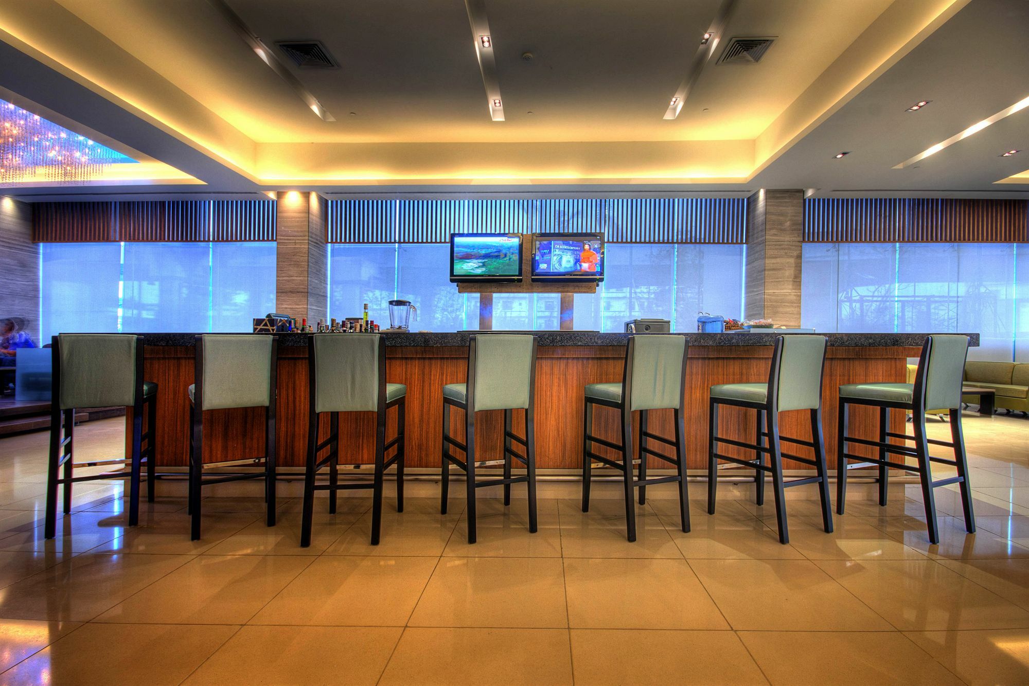 Holiday Inn Express Manila Newport City, An Ihg Hotel Paranaque City Bagian luar foto